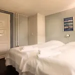 Romantic 2 Person In * Give