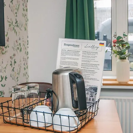 Romantic 2 Person In גיב