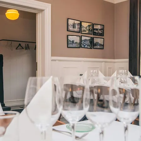 Romantic 2 Person In Vakantiehuis Give