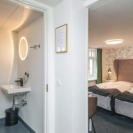 Romantic 2 Person In * Give