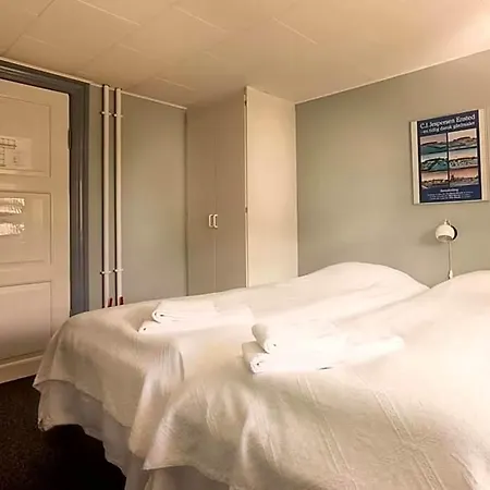 Romantic 2 Person In Ferienhaus